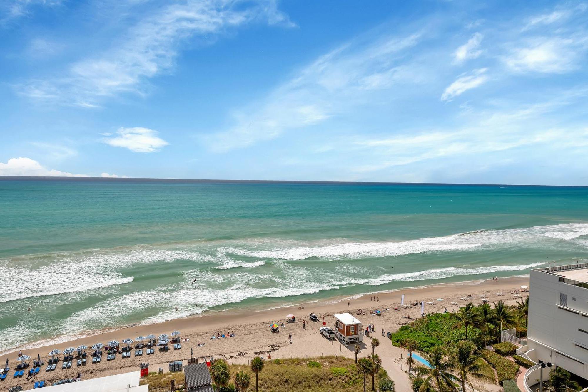 203-1Br/1Ba At The Beach Gem! Lux Amenities! Hollywood Exteriör bild